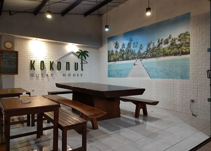 Kokonut Guesthouse Surabaya